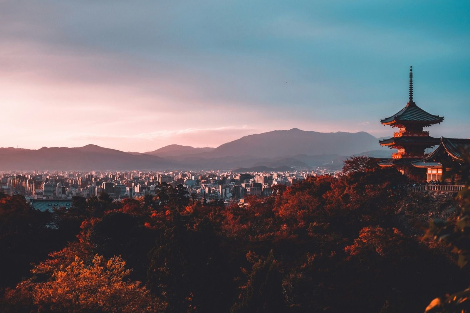Pagode d'un temple de Kyoto - meilleur moment pour visiter le Japon