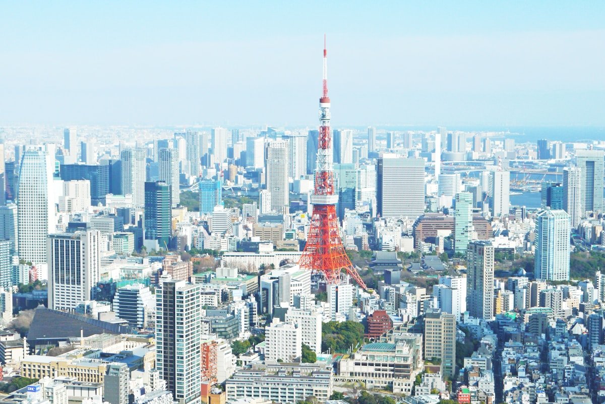Aerial view of Tokyo Tower and city — Tokyo vs Osaka comparison